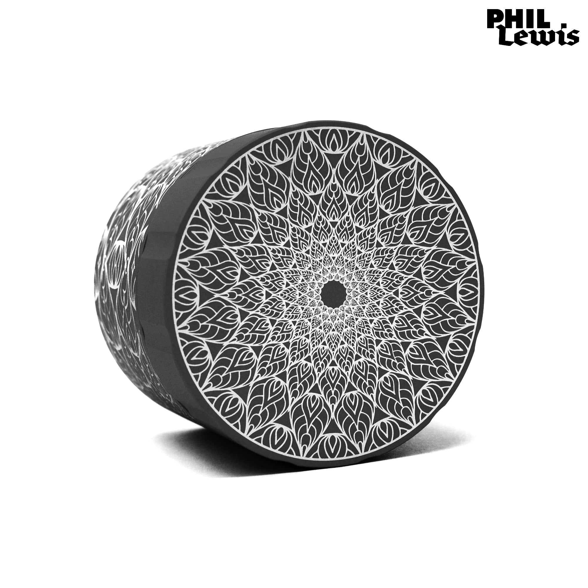 cali-crusher-homegrown-grinder-4-parties-vortex-noir-standard image 1