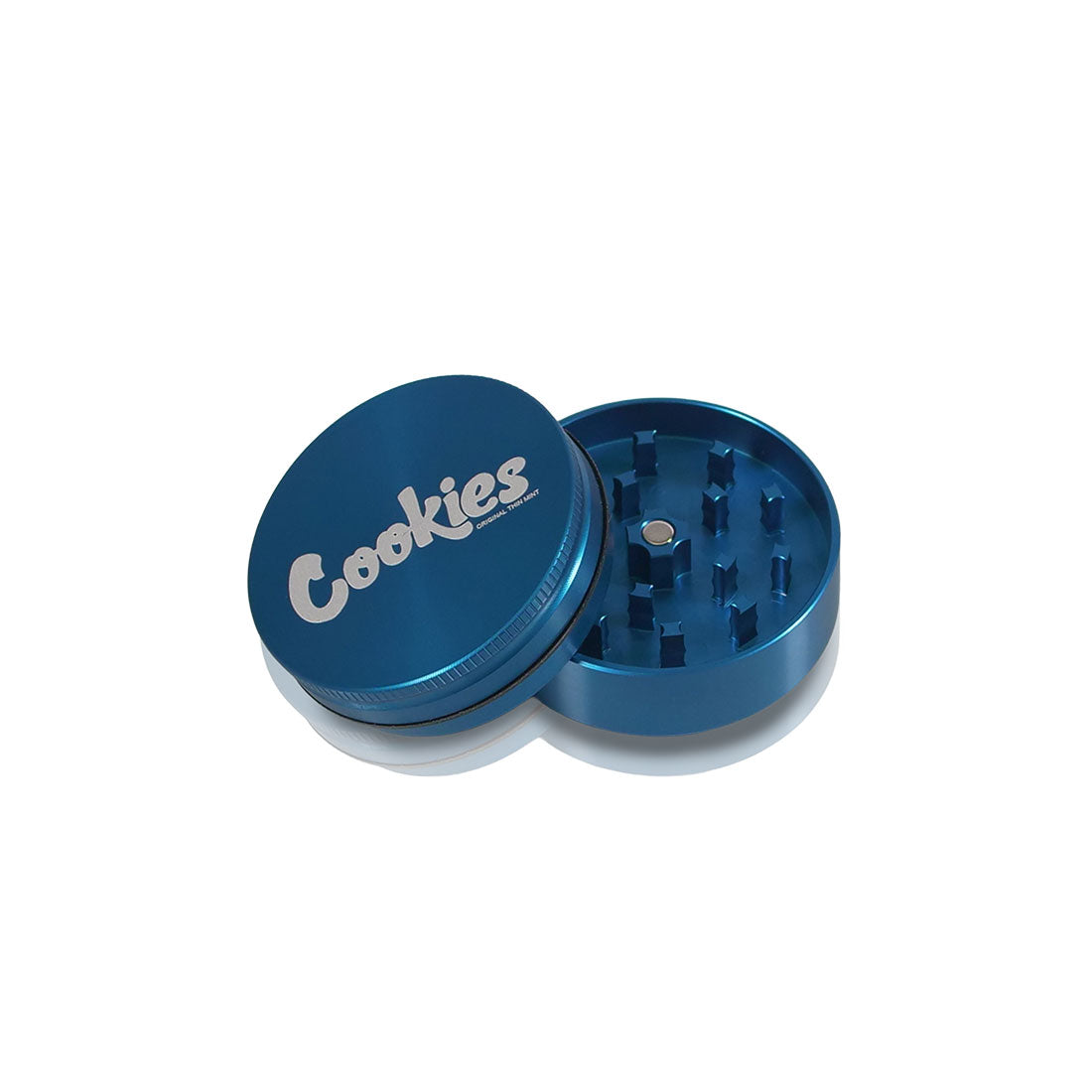 santa-cruz-shredder-aluminum-cookies-grinder-2-parties-noir image 3
