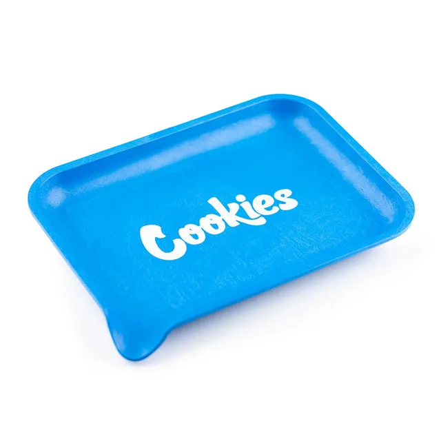 santa-cruz-shredder-hemp-plateau-petit-cookies-bec-verseur image 1