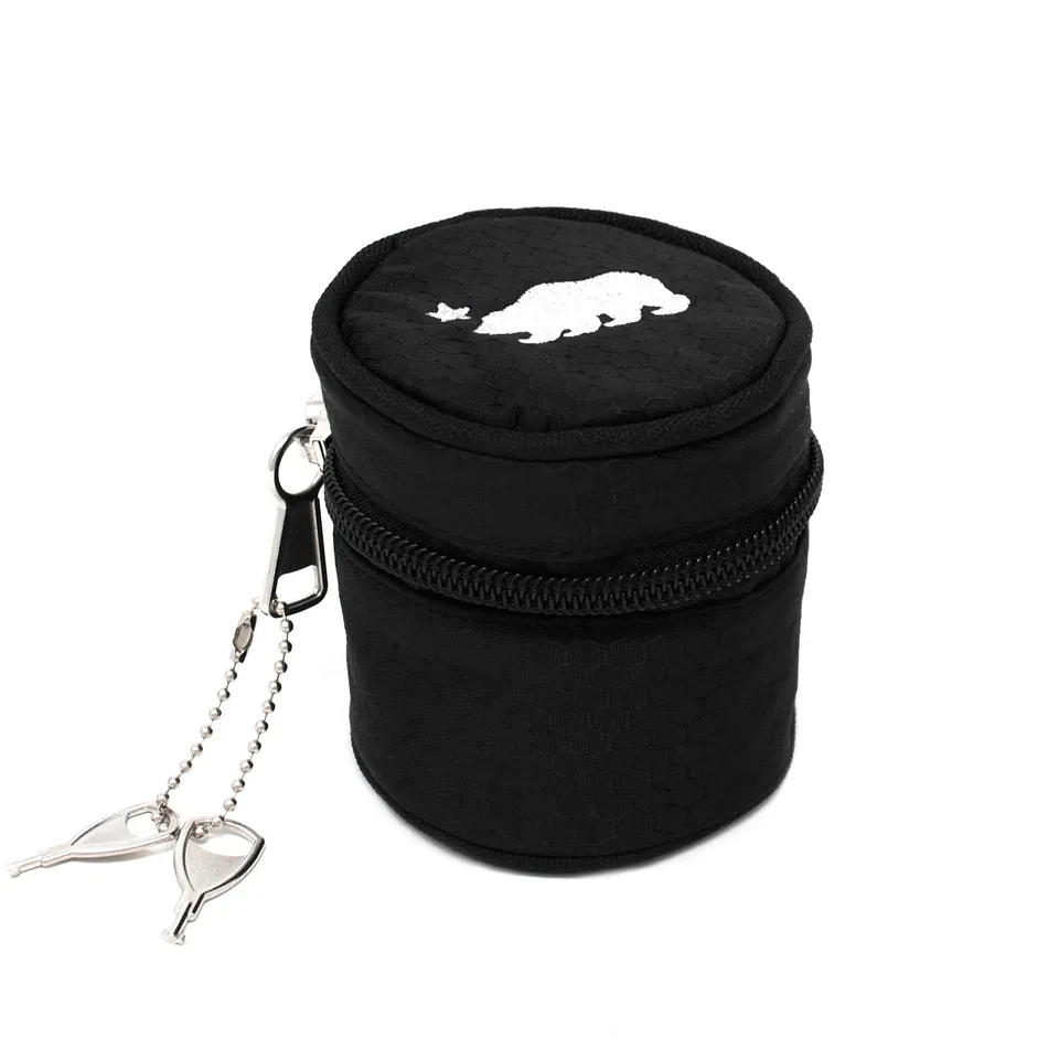 cali-crusher-hard-storage-tui-grinder-anti-odeur-noir-blanc image 1