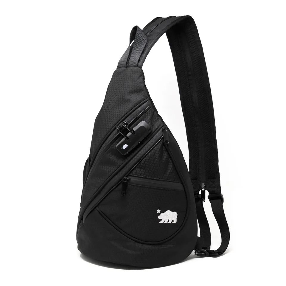 cali-crusher-small-bags-cali-adventure-sling-sacoche-noire image 1