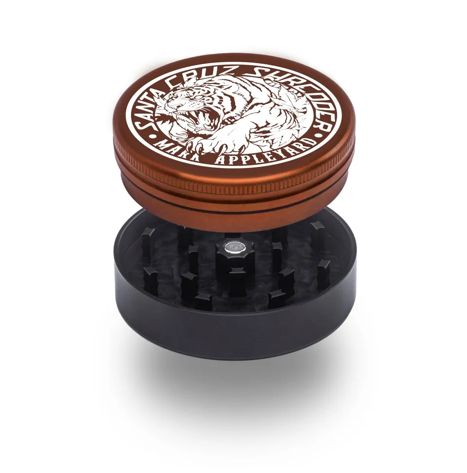 santa-cruz-shredder-signature-grinder-2-parties-appleyard-large image 1