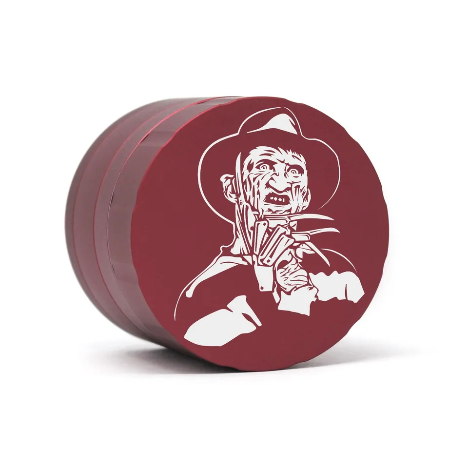 cali-crusher-homegrown-grinder-4-parties-dreamy-fred-rouge image 1