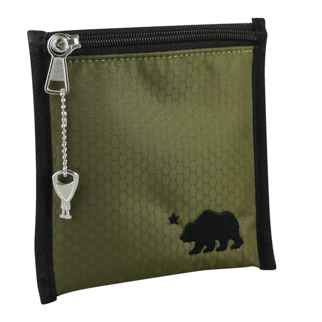 cali-crusher-pouches-cali-pouch-6-x6-pochette-noire-anti-odeur image 1