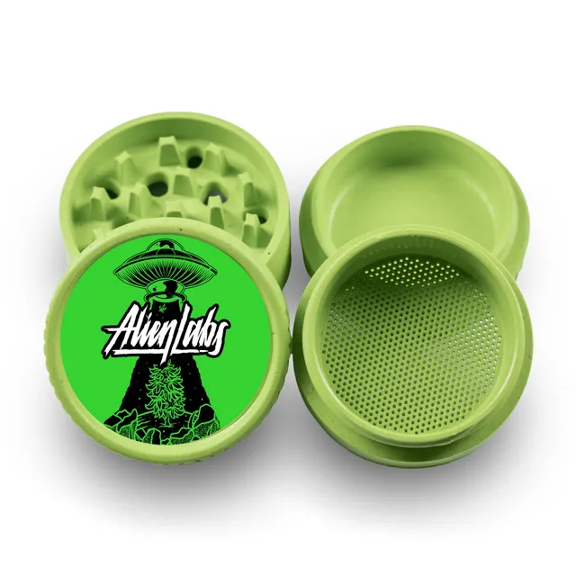 santa-cruz-shredder-hemp-alien-labs-grinder-4-parties-chanvre image 1
