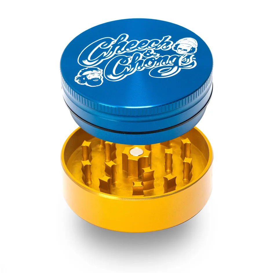 santa-cruz-shredder-cheech-chong-grinder-alu-2-parties-bleu-gold image 1