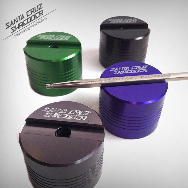 santa-cruz-shredder-magic-tool-stand-support-noir image 1