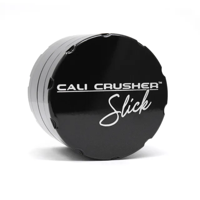 cali-crusher-og-slick-moulin-herbes-4-parties-noir-2-5 image 1